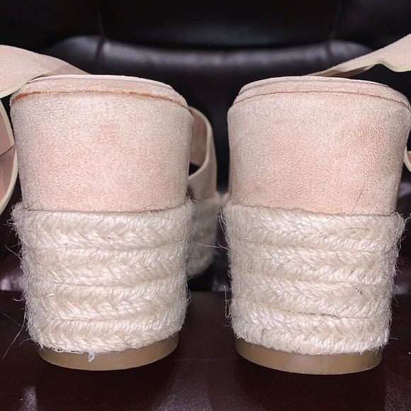 NWOT Tan Platform Strappy Espadrilles - Picture 5 of 14